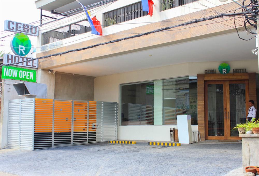 Cebu R Hotel Mabolo Exterior photo